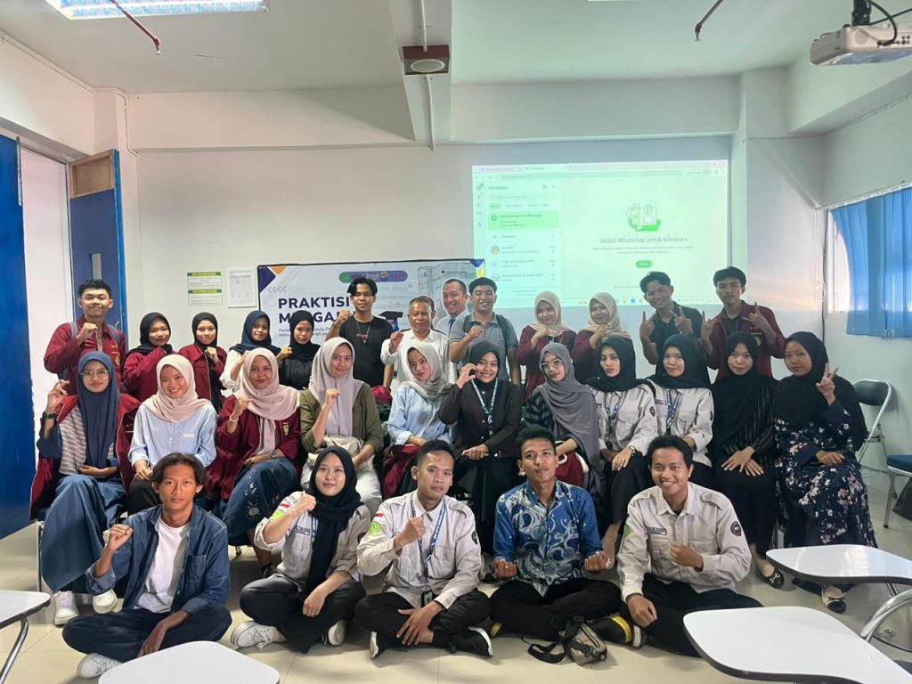praktisi mengajar